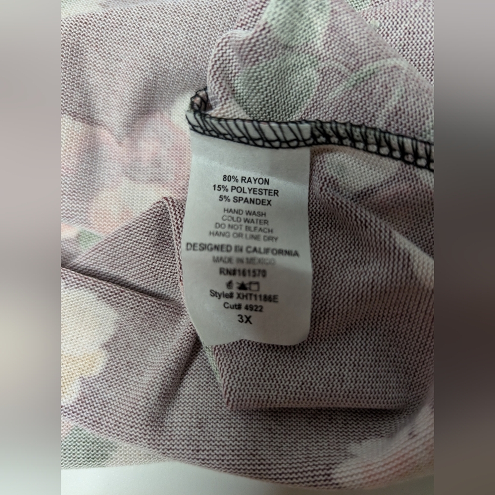 NWT Haptics by Holly Harper 3XL Maroon Floral Long Sleeve Top - Picture 4 of 9